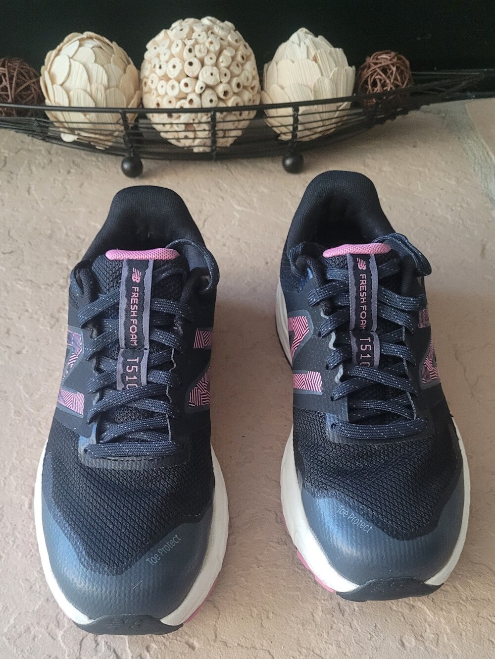 Size 7 W New Balance 510 Trail Running Black Pink Women Sneakers WT510CP6